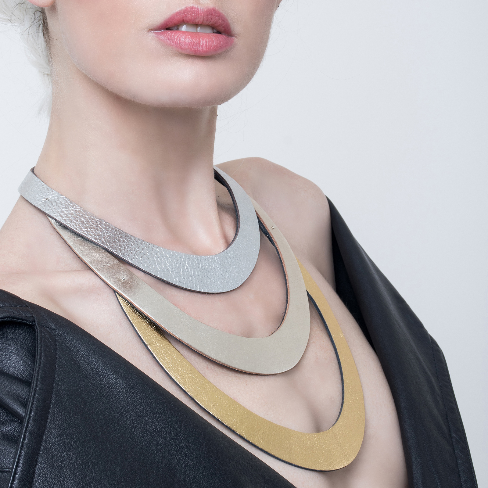 collier Stripes by Maison Domecq collier Stripes by Maison Domecq